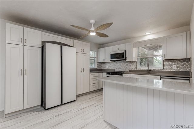 2180 N Trucks Avenue, Hernando, FL 34442