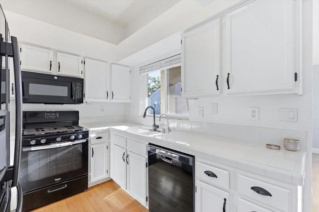4240 Cosenza Loop, San Jose, CA 95134
