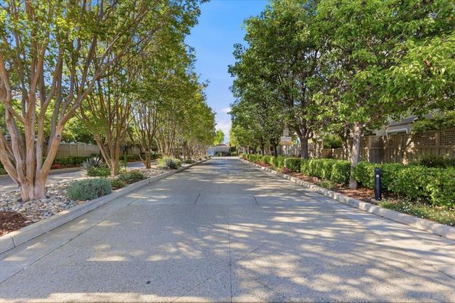 4240 Cosenza Loop, San Jose, CA 95134
