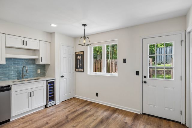 200 N Royal Oaks Blvd Apt E1, Franklin, TN 37067
