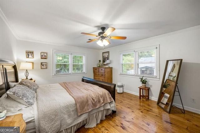 285 Air Acres Way, Woodstock, GA 30188