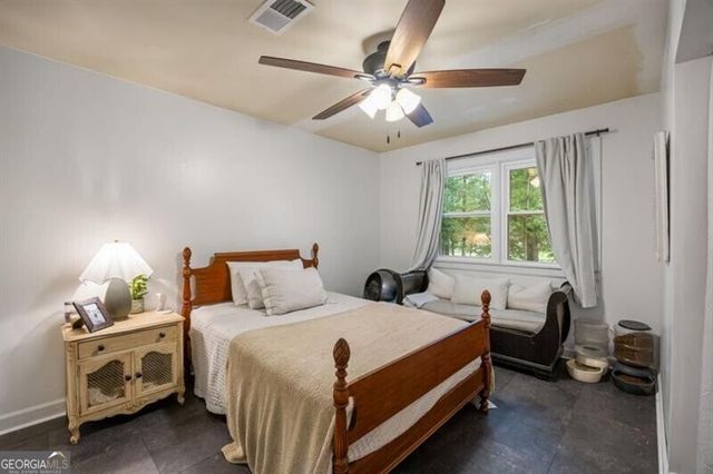 285 Air Acres Way, Woodstock, GA 30188