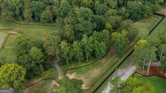 285 Air Acres Way, Woodstock, GA 30188