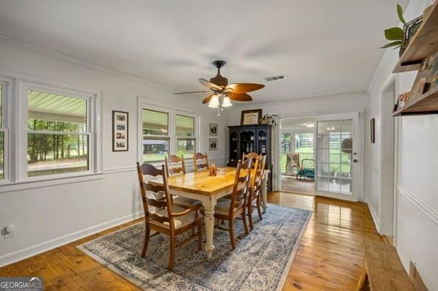 285 Air Acres Way, Woodstock, GA 30188