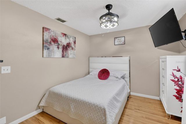 736 SCOTT LAKE VILLAGE N, Lakeland, FL 33813