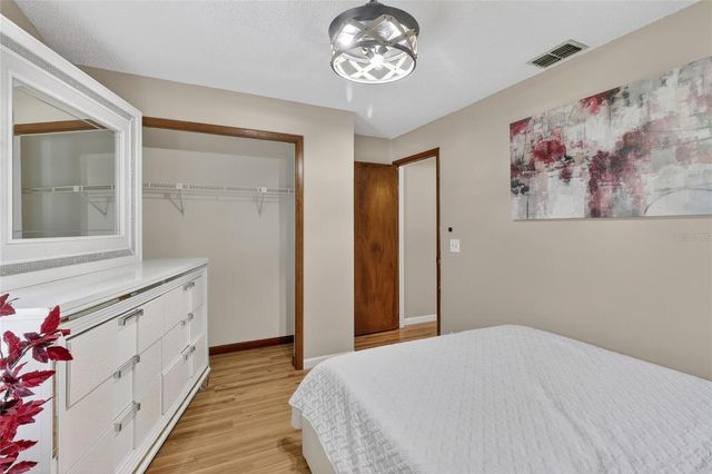 736 SCOTT LAKE VILLAGE N, Lakeland, FL 33813