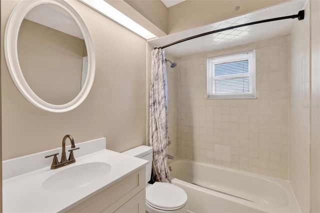 736 SCOTT LAKE VILLAGE N, Lakeland, FL 33813