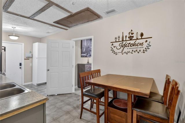 736 SCOTT LAKE VILLAGE N, Lakeland, FL 33813