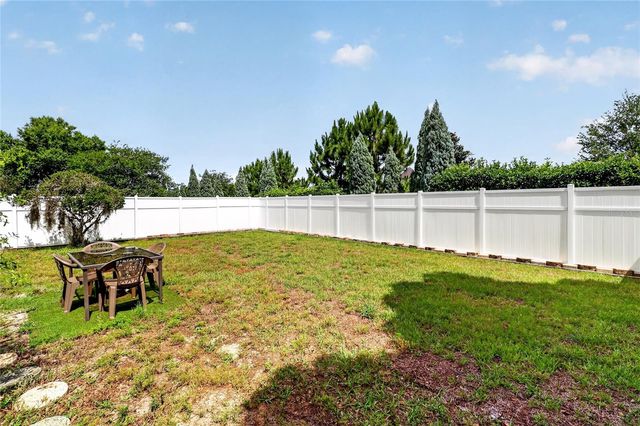736 SCOTT LAKE VILLAGE N, Lakeland, FL 33813