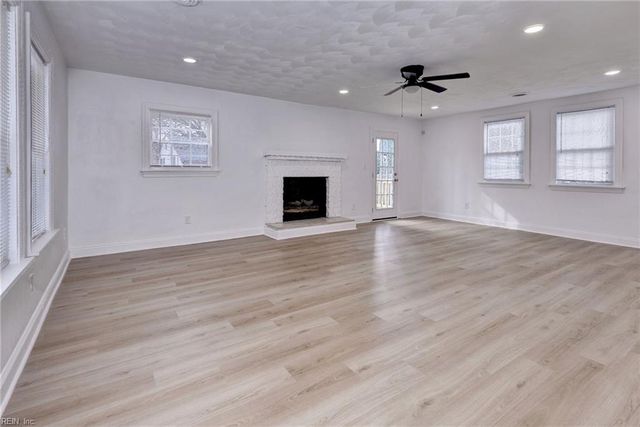 4635 Robin Hood RD, Norfolk, VA 23513