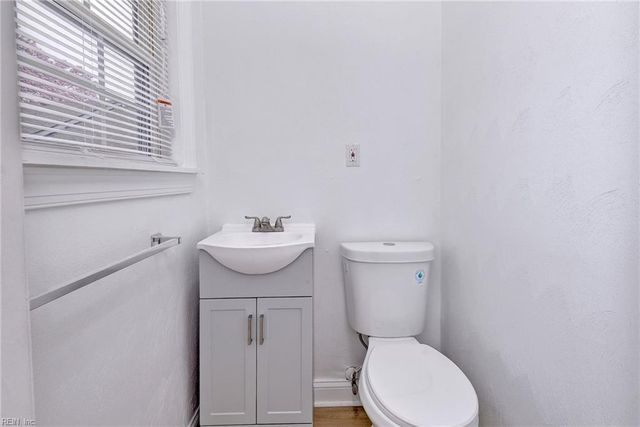 4635 Robin Hood RD, Norfolk, VA 23513