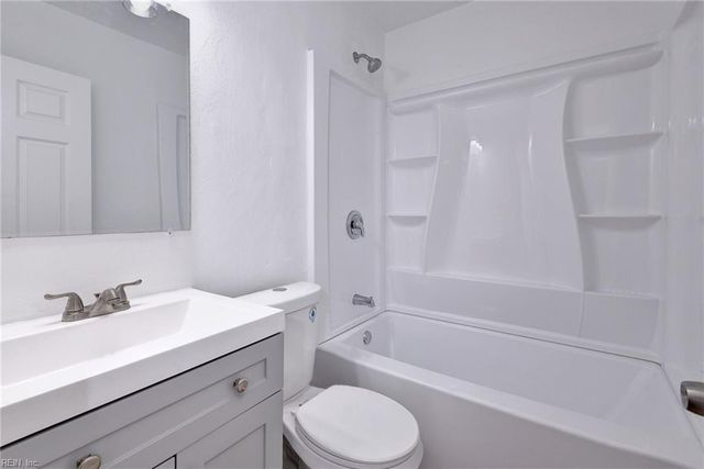 4635 Robin Hood RD, Norfolk, VA 23513