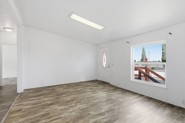 6300 E 2nd Ave, Spokane Valley, WA 99212