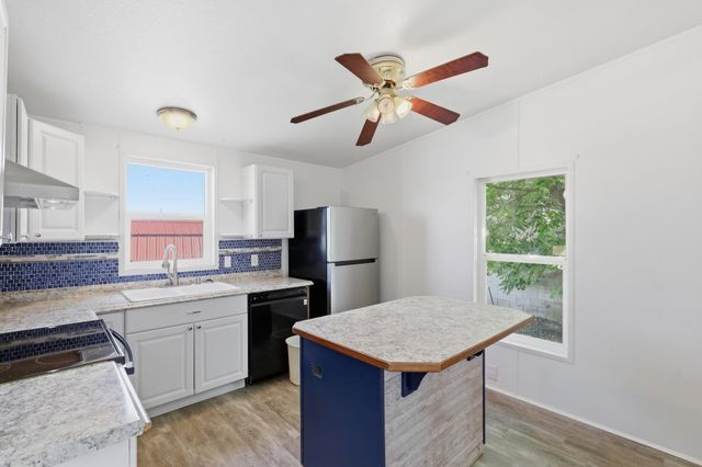 6300 E 2nd Ave, Spokane Valley, WA 99212