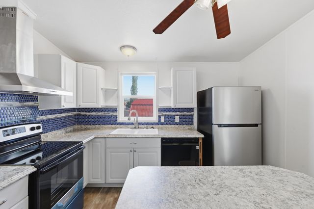 6300 E 2nd Ave, Spokane Valley, WA 99212