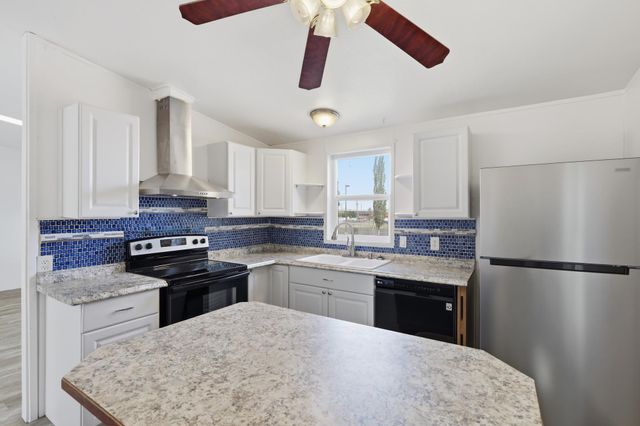 6300 E 2nd Ave, Spokane Valley, WA 99212