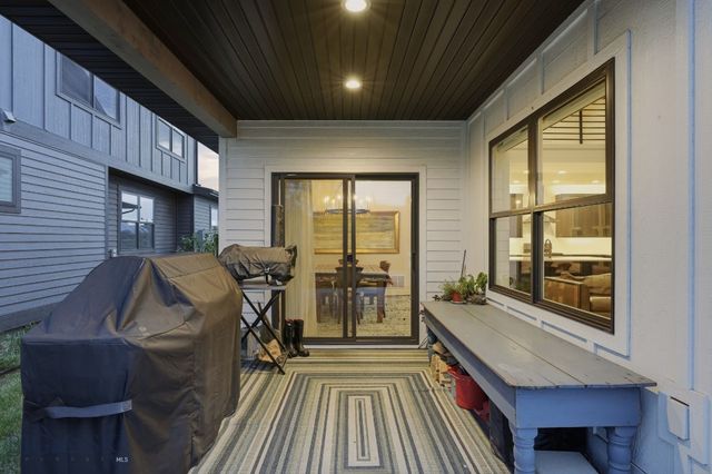 1976 Vaquero Parkway, Bozeman, MT 59718