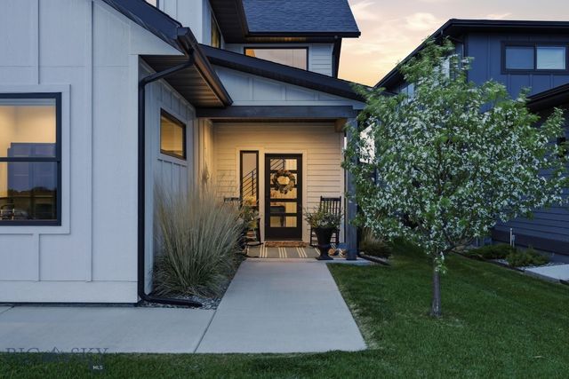 1976 Vaquero Parkway, Bozeman, MT 59718