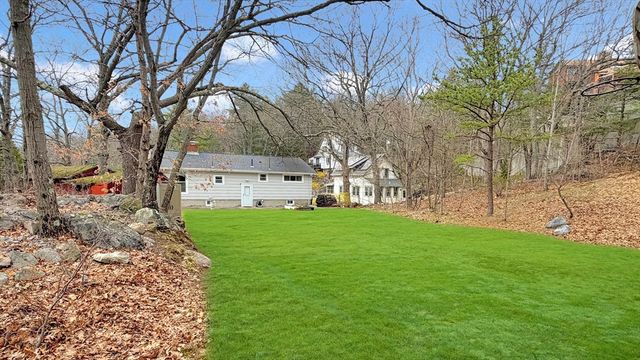 35-35B Beachview Ave, Malden, MA 02148