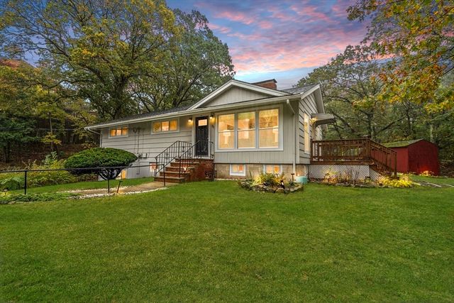 35-35B Beachview Ave, Malden, MA 02148