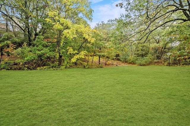 35-35B Beachview Ave, Malden, MA 02148