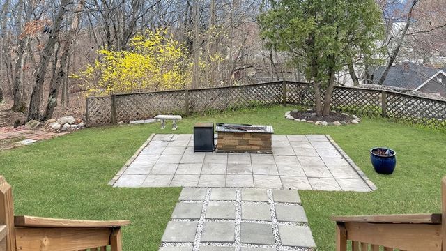 35-35B Beachview Ave, Malden, MA 02148