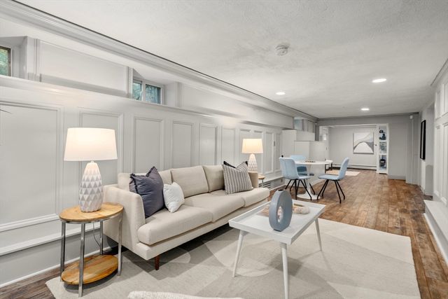 35-35B Beachview Ave, Malden, MA 02148