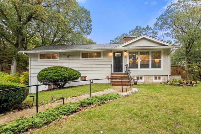 35-35B Beachview Ave, Malden, MA 02148