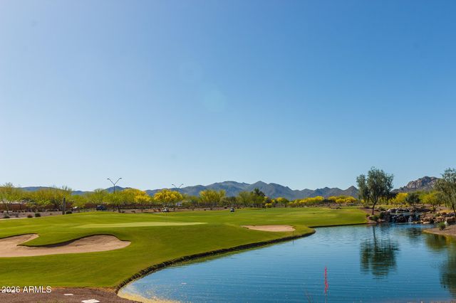 27489 W MOHAWK Lane, Buckeye, AZ 85396
