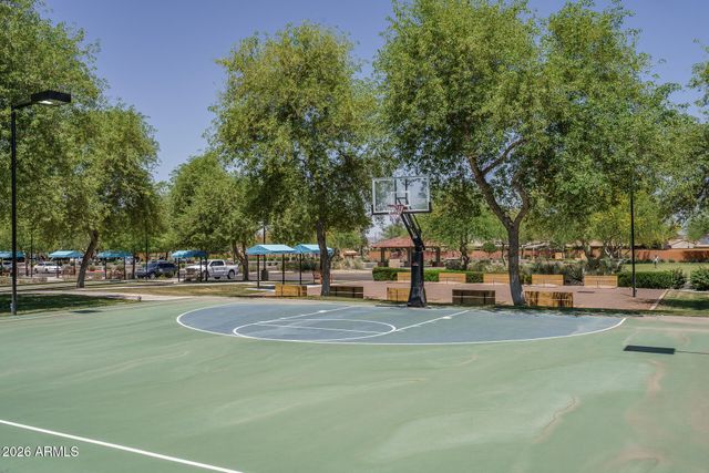 27489 W MOHAWK Lane, Buckeye, AZ 85396