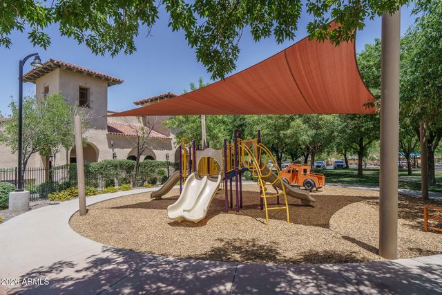 27489 W MOHAWK Lane, Buckeye, AZ 85396
