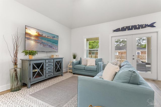 5769 Ono Ave, Pensacola, FL 32507