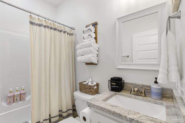 5769 Ono Ave, Pensacola, FL 32507