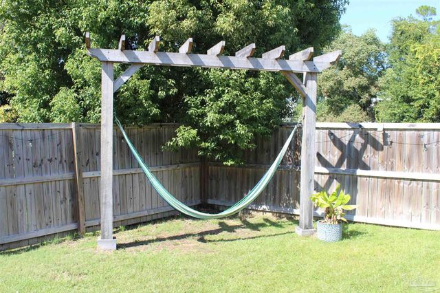 5769 Ono Ave, Pensacola, FL 32507