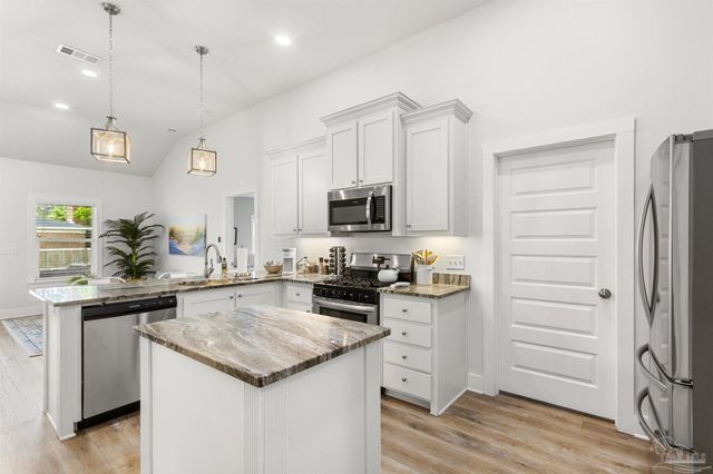 5769 Ono Ave, Pensacola, FL 32507