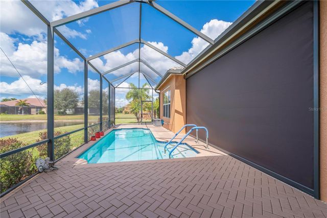 5002 INDIAN SHORES PLACE, Wimauma, FL 33598