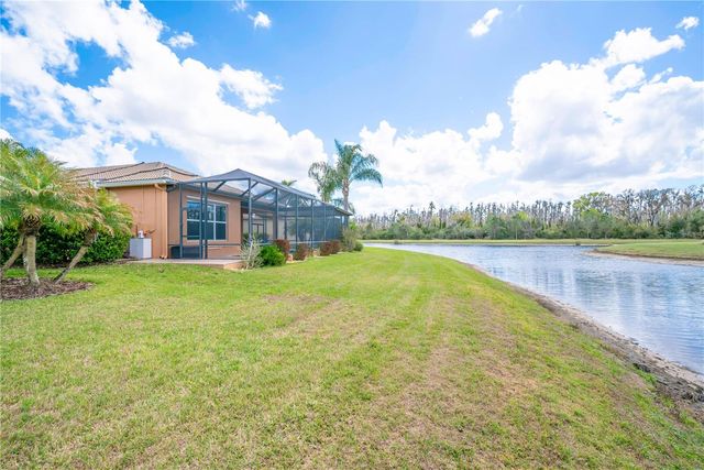 5002 INDIAN SHORES PLACE, Wimauma, FL 33598