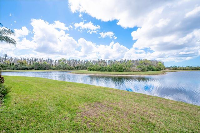 5002 INDIAN SHORES PLACE, Wimauma, FL 33598