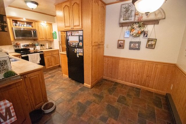 24977 SAEGERTOWN Street, Saegertown, PA 16433