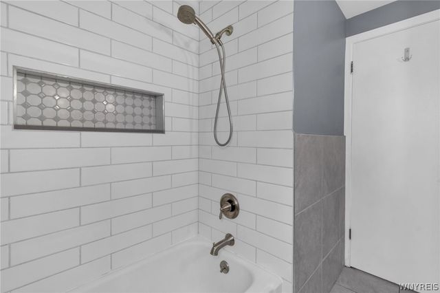 334 Wrexham Court North, Tonawanda, NY 14150