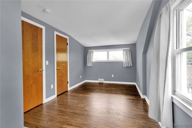 334 Wrexham Court North, Tonawanda, NY 14150
