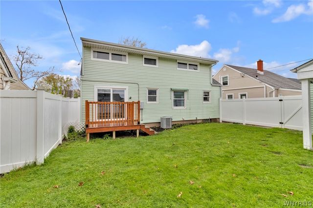 334 Wrexham Court North, Tonawanda, NY 14150
