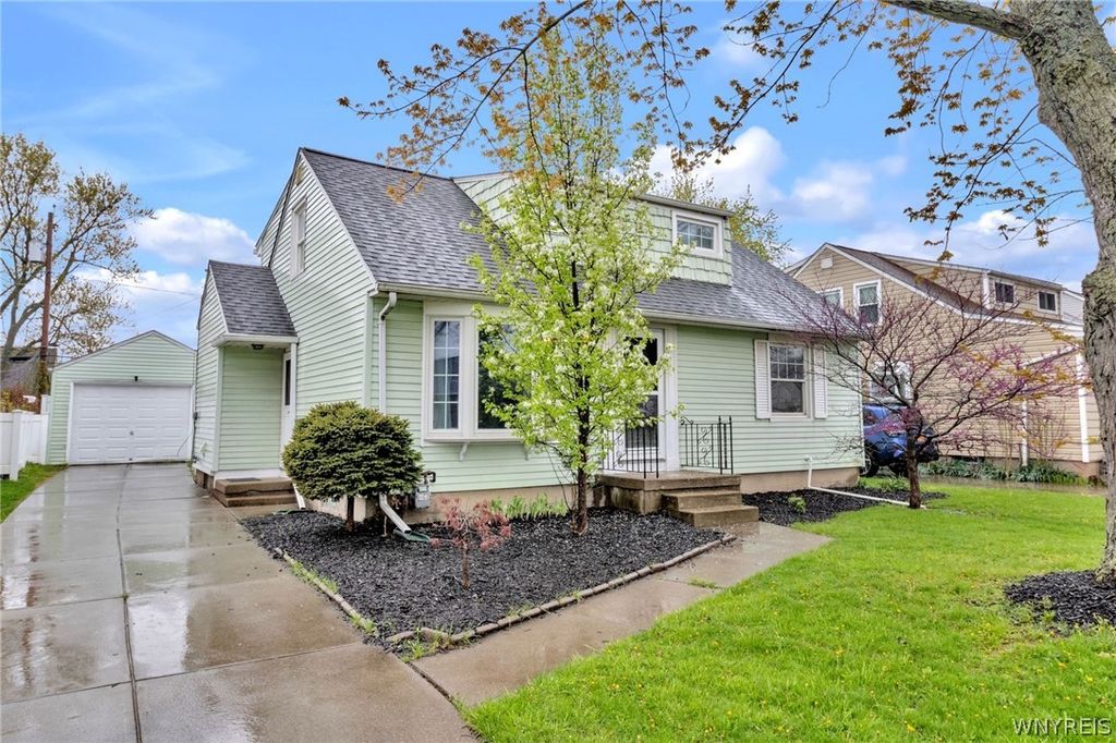 334 Wrexham Court North, Tonawanda, NY 14150