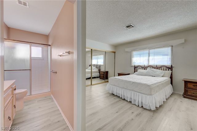 704 Willow Avenue, Henderson, NV 89002