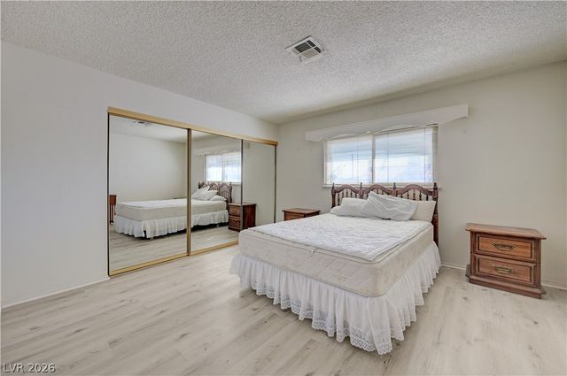 704 Willow Avenue, Henderson, NV 89002