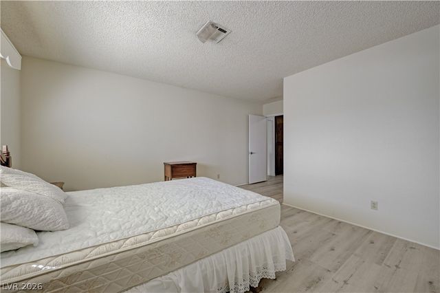 704 Willow Avenue, Henderson, NV 89002