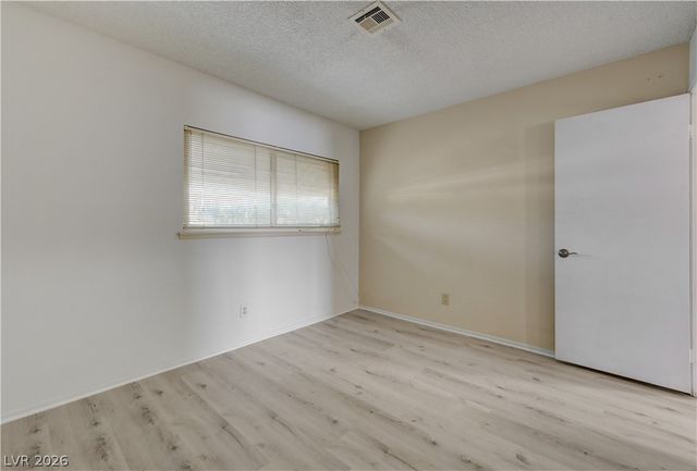 704 Willow Avenue, Henderson, NV 89002