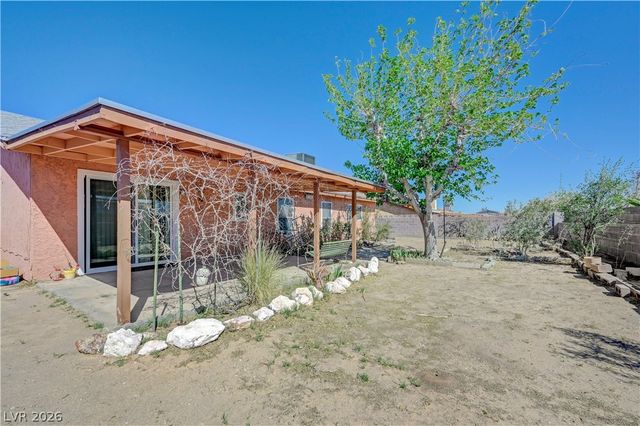 704 Willow Avenue, Henderson, NV 89002