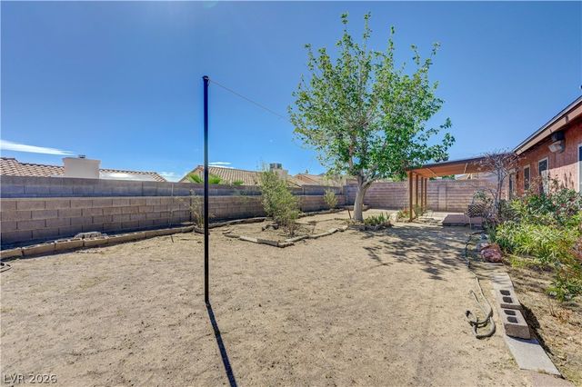 704 Willow Avenue, Henderson, NV 89002