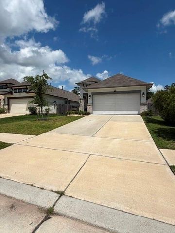 31053 Regal Elm Lane, Conroe, TX 77385